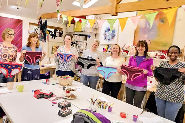 Knickers class